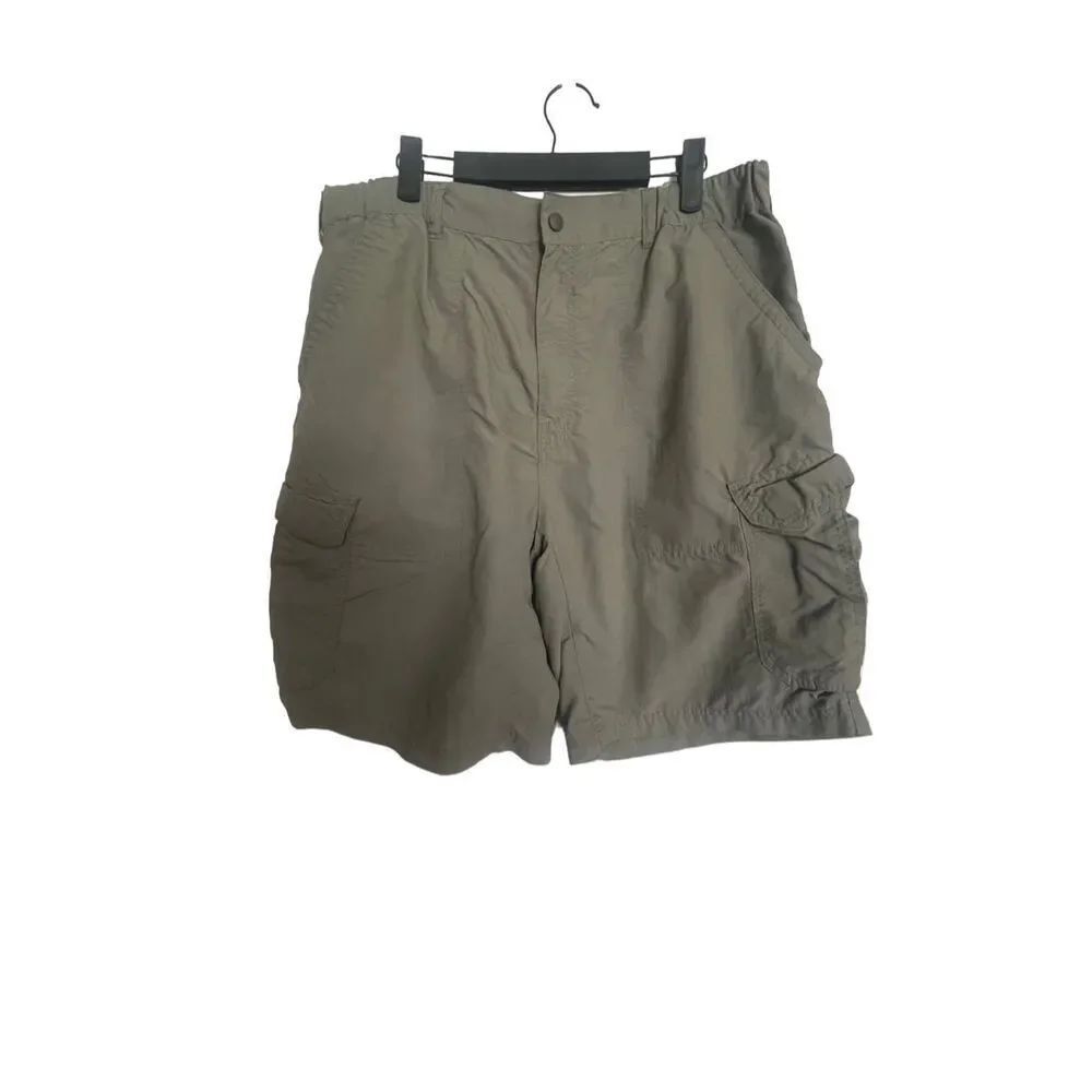 Rei Mens Green Solid Flat Front Button & Zip Cargo Shorts Size XL